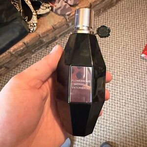 Viktor and rolf flowerbomb midnight